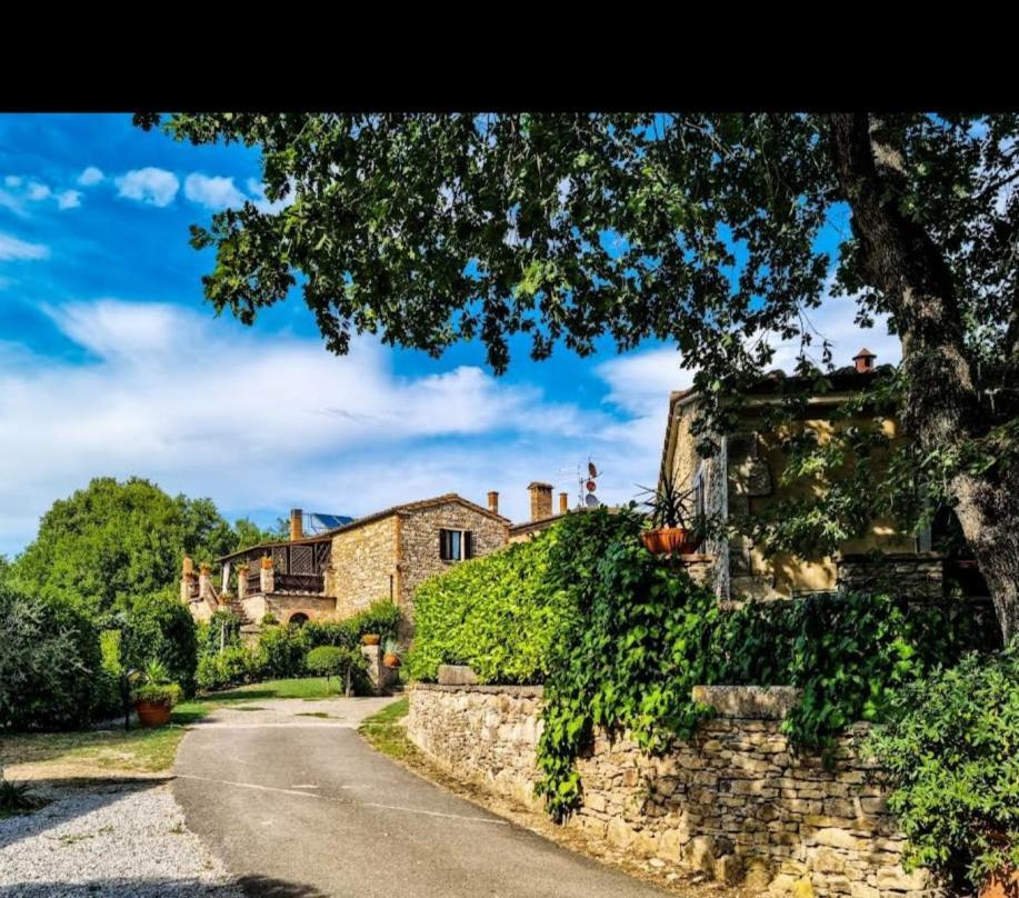 Agriturismo Podere Poggiarone رابولانو تيرمي المظهر الخارجي الصورة